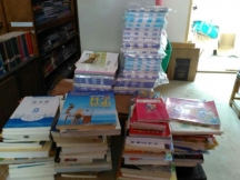 南京市秦淮区环保局爱心伙伴捐赠近千册爱心图书